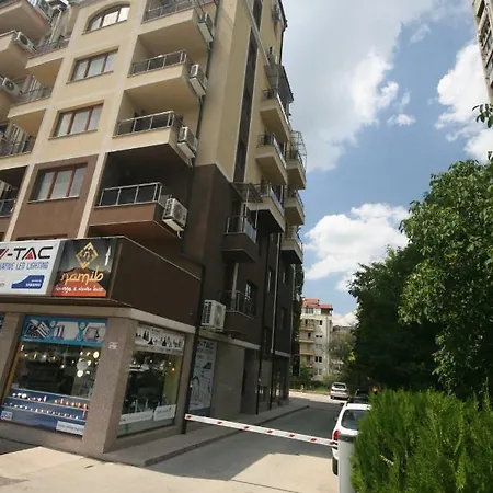 Apartment St. Seraphim's *