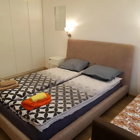 Apartment St. Seraphim's *